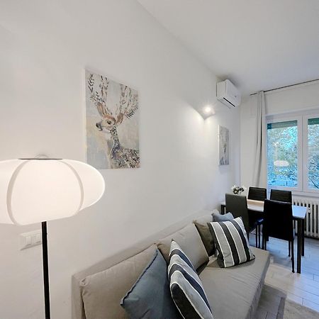 20 Min Duomo - Modern Apartment Milano Esterno foto